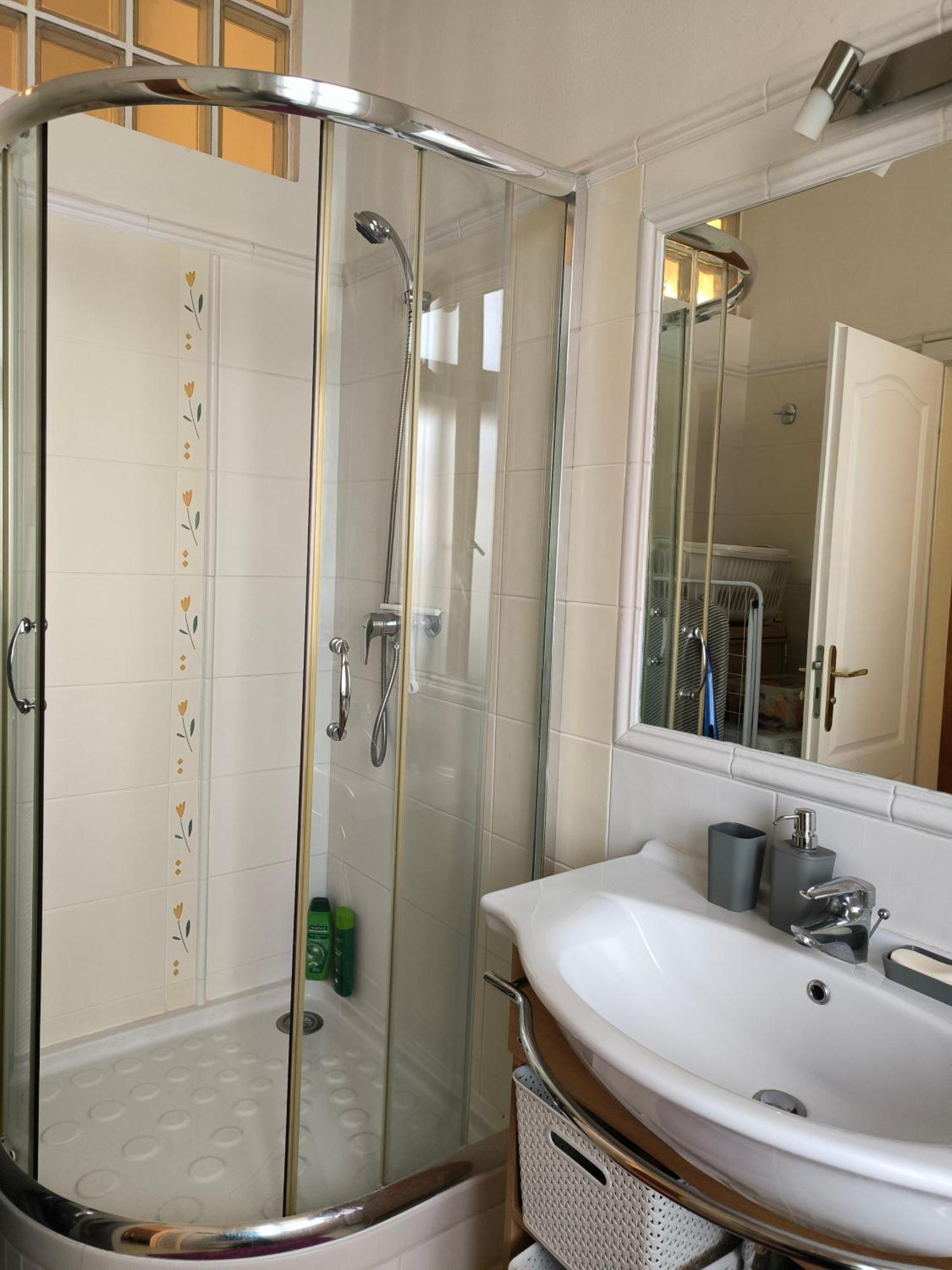 Valentinka Minutes Away From Charles Bridge Appartement Praag Buitenkant foto