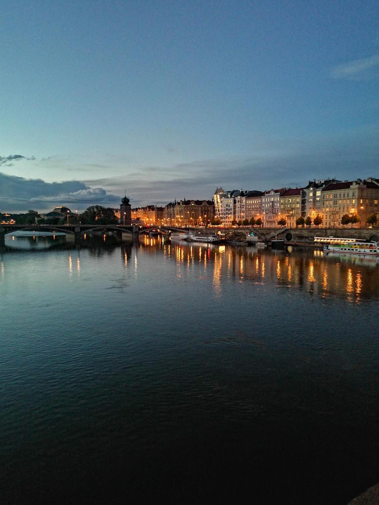 Valentinka Minutes Away From Charles Bridge Appartement Praag Buitenkant foto