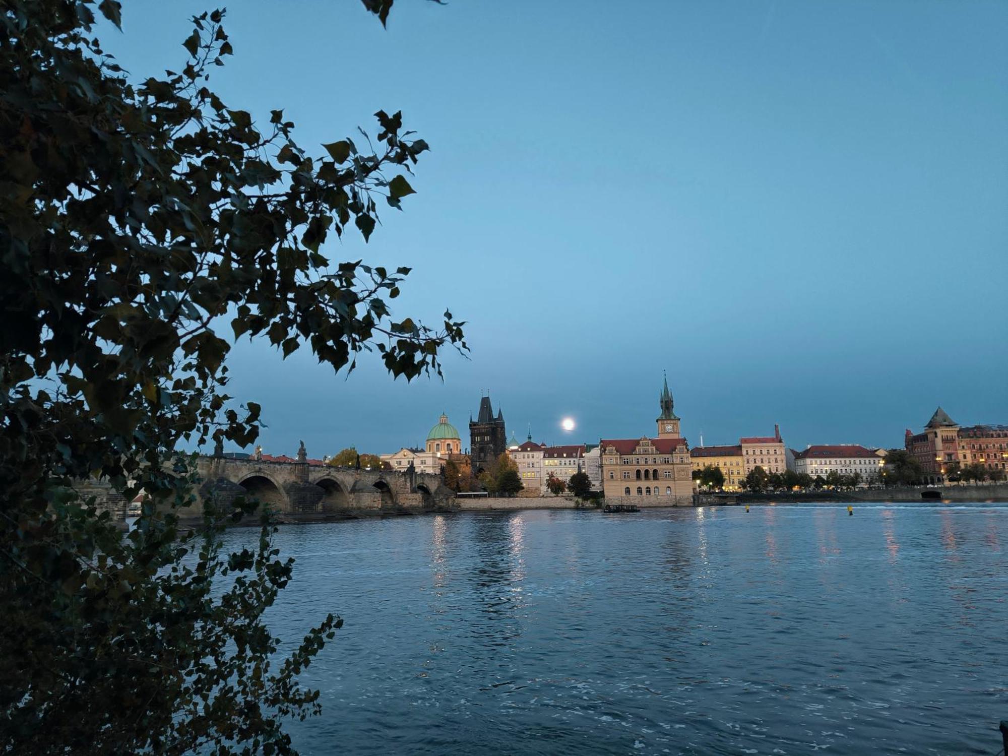 Valentinka Minutes Away From Charles Bridge Appartement Praag Buitenkant foto